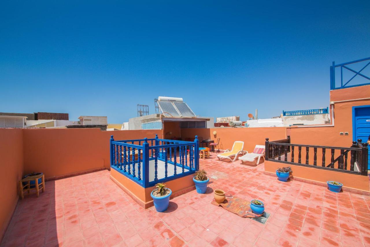 Riad Aylal 에사우이라 외부 사진